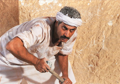 ياسر المصرى من فيلم كف القمر ياسر المصرى من فيلم كف القمر