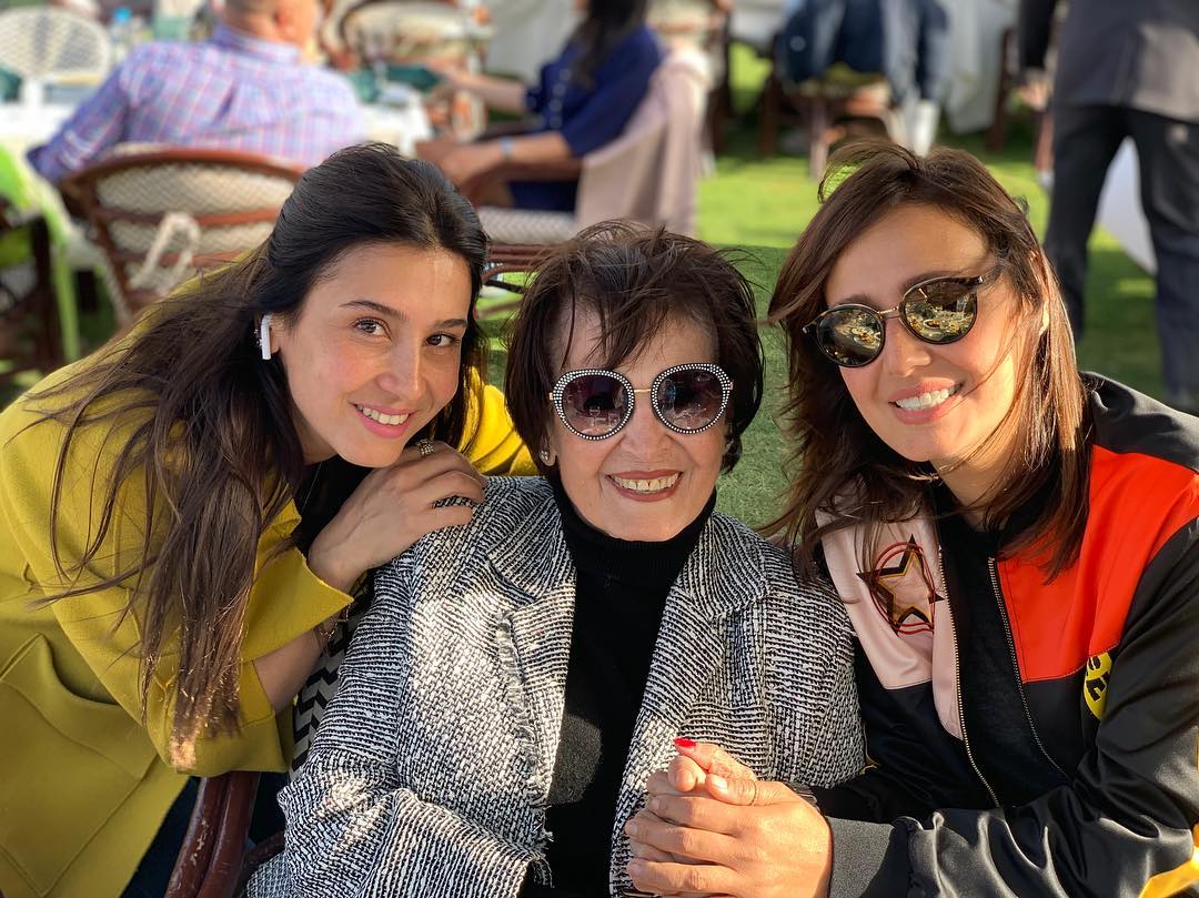 سميرة أحمد وحلا ومايا شيحة سميرة أحمد وحلا ومايا شيحة