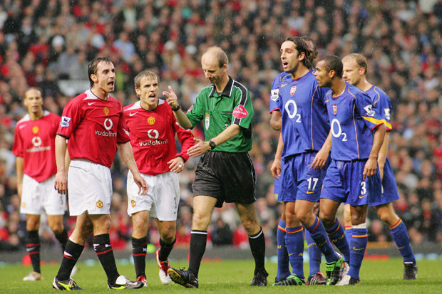 مباراة مانشستر يونايتد وارسنال 20047