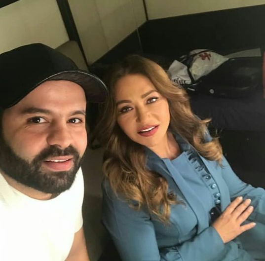 ليلي علوي من غير الحجاب في كواليس الفيلم