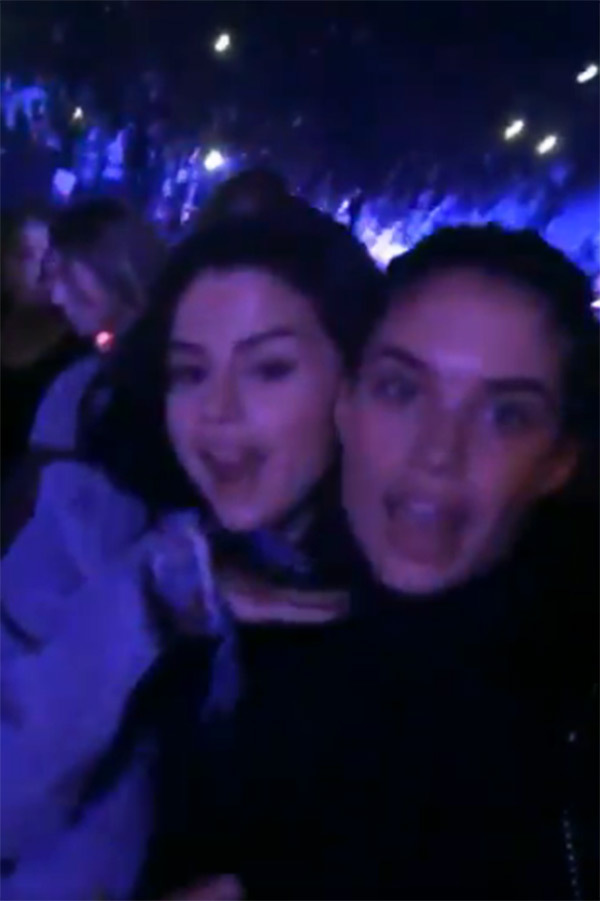 selena-gomez-sings-dances-the-weeknd-concert-ftr