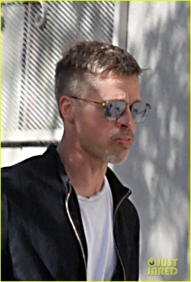 brad-pitt-appears-slimmed-down-in-new-photos-02