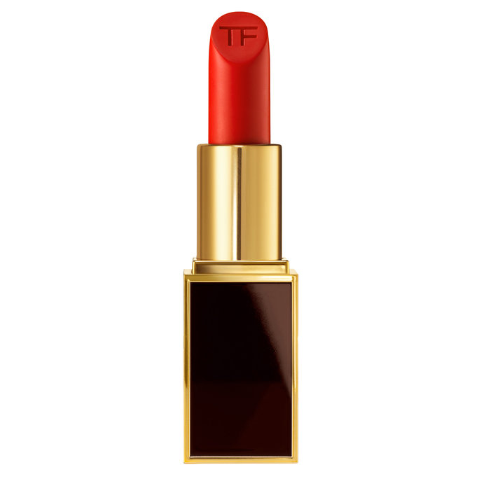 042216-kate-hudson-list-lipstick