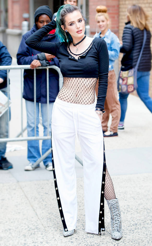 rs_634x1024-170421095502-634.Bella-Thorne-Fashion.jl.042117