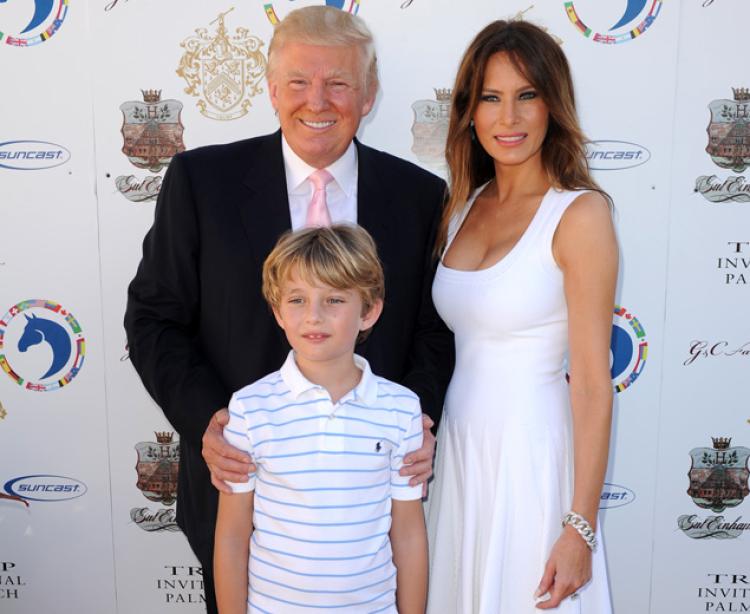 Donald-and-Melania-Trump-with-their-Son