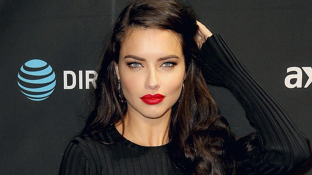 19, Adriana Lima