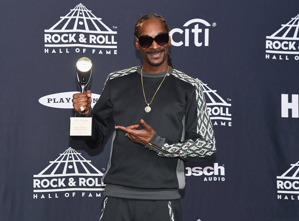 rs_1024x759-170407191940-1024.Snoop-Dogg-Rock-and-Roll-hall-of-fame.kg.0407117
