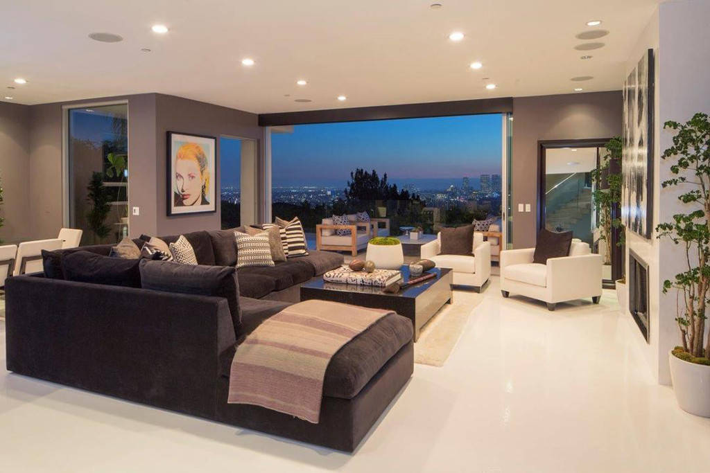 rs_1024x683-170523155051-1024-2harry-styles-house-for-sale