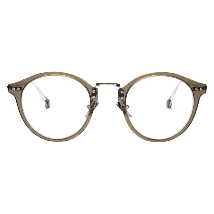 061917-eyeglasses-embed-5 (1)