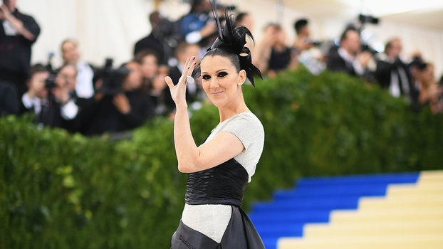 050517-Celine-Dion-Met-Gala-Hot-Dog-LEAD