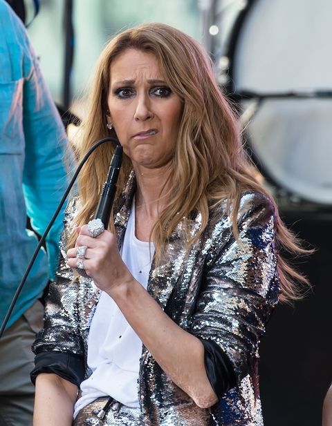 celine-dion-funny-face-mic-1486418163