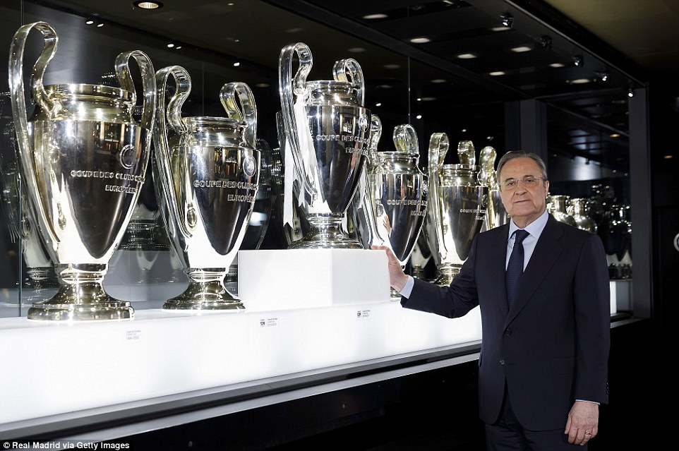 4133B22000000578-4581480-Real_Madrid_president_Florentino_Perez_with_the_club_s_12th_UEFA-a-77_1496850837350 (1)