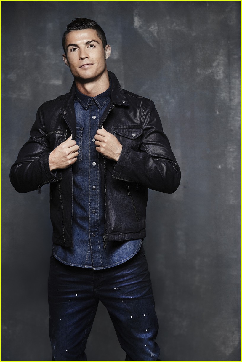 cristiano-ronaldo-models-new-line-06