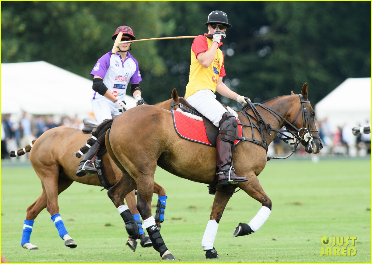 prince-harry-william-polo-jerudong-park-02