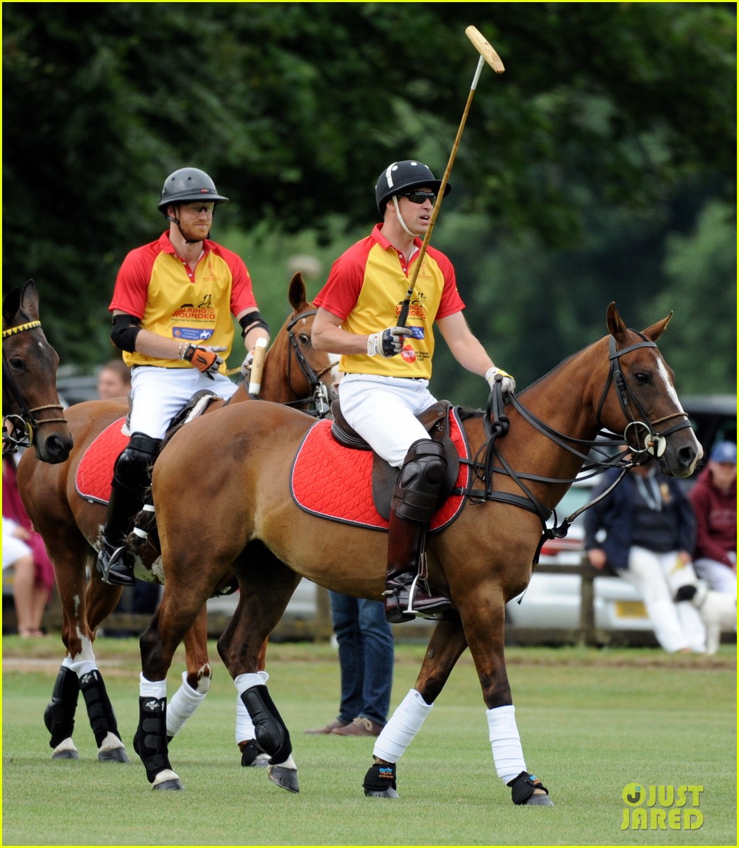 prince-harry-william-polo-jerudong-park-04