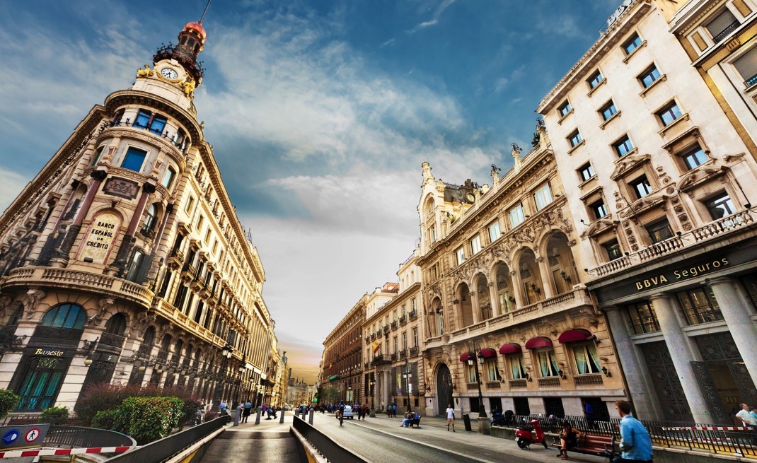 أشهر-مراكز-التسوق-في-مدينة-مدريد-الاسبانية-1070x655