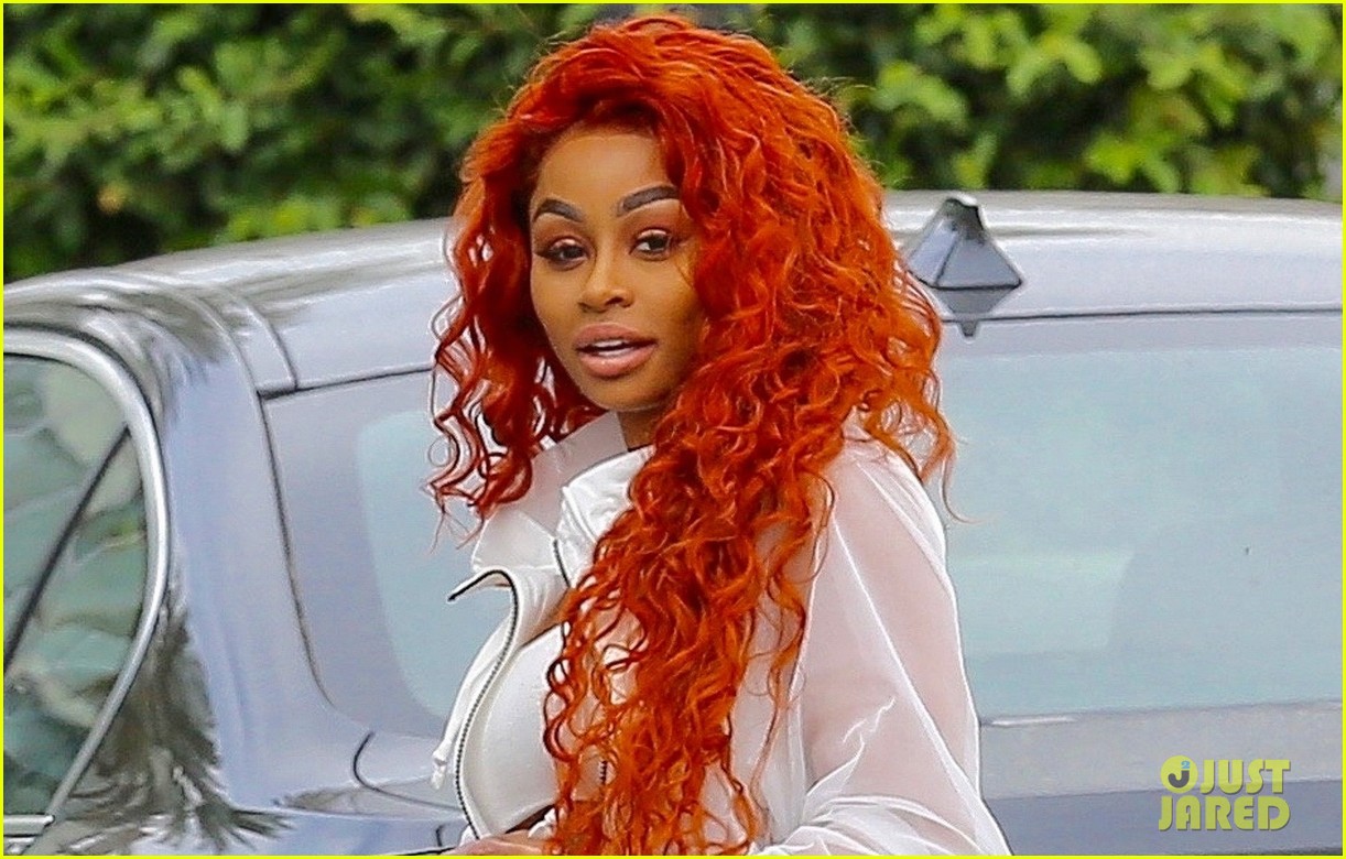 blac-chyna-wants-to-start-a-music-career-05