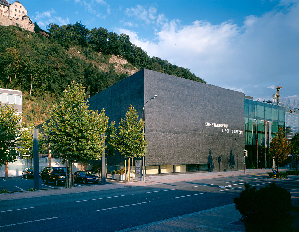 1024px-Kunstmuseum_Liechtenstein_(Walti)