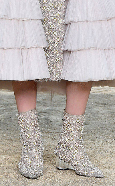 rs_634x1024-180123123846-634-Chanel-Gold-Detail-Sock-Boots