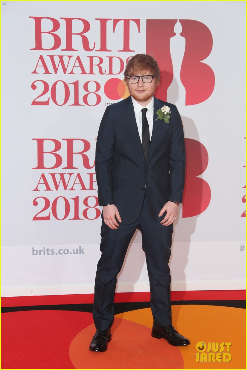 ed-sheeran-brit-awards-2018-06