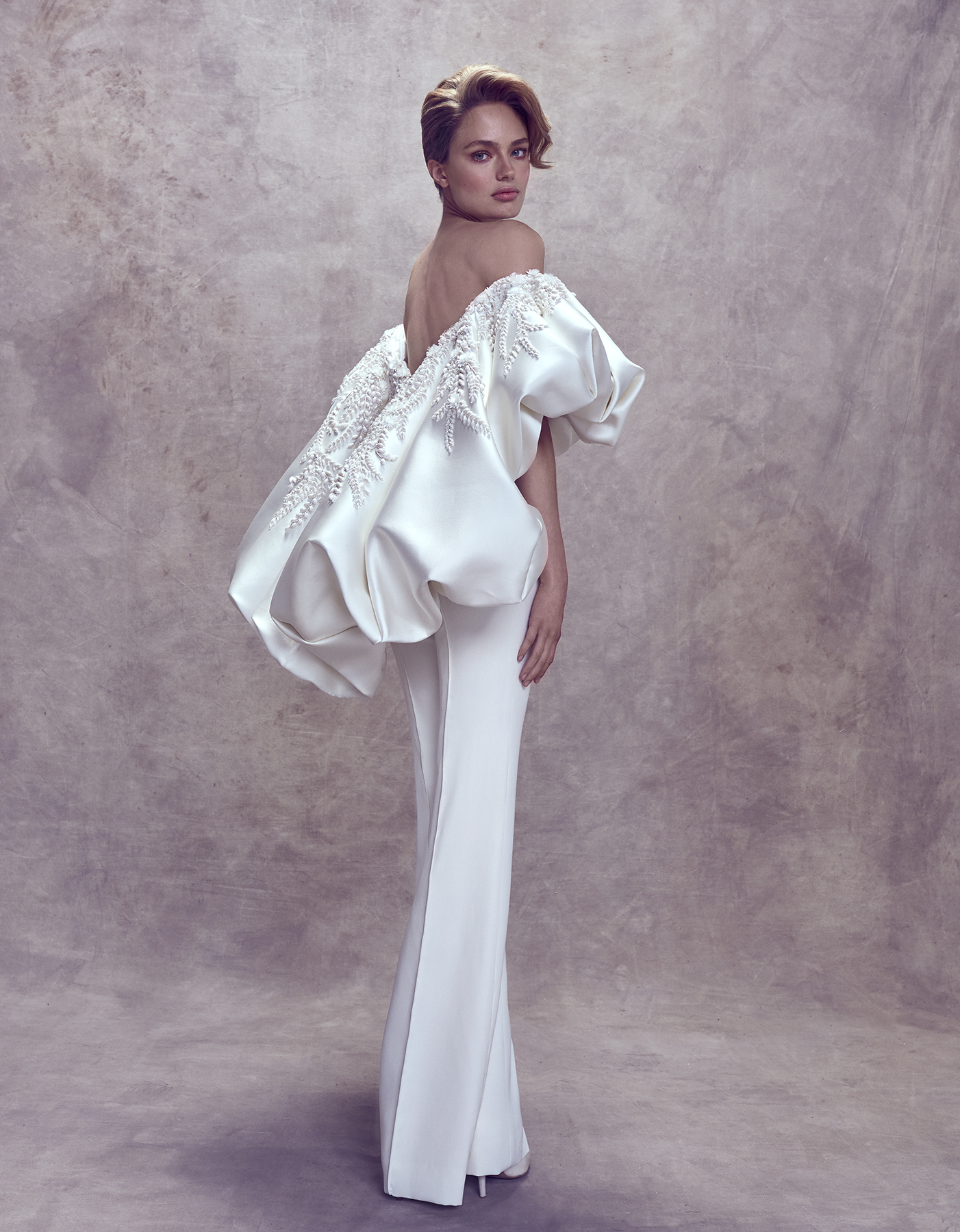 look-32017-07-05-05-28-16 look-32017-07-05-05-28-16