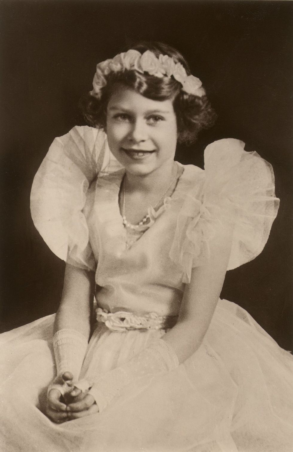1460392891-queen-elizabeth-ii-1935-portrait