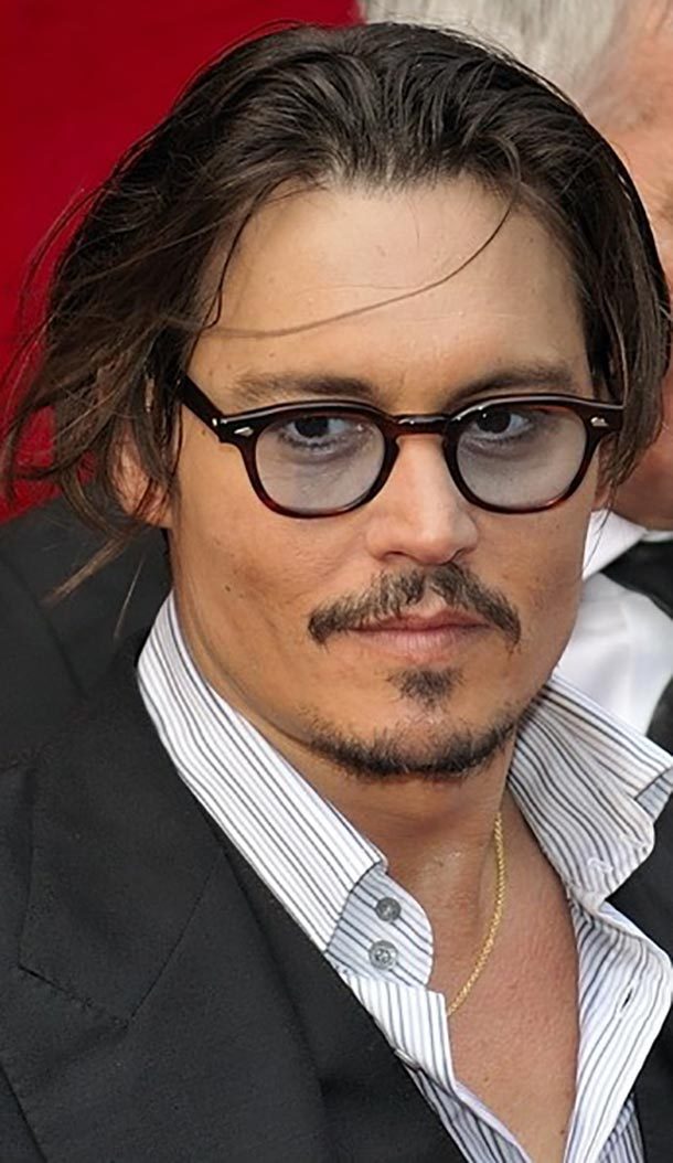 Johnny-Depp-610x1054