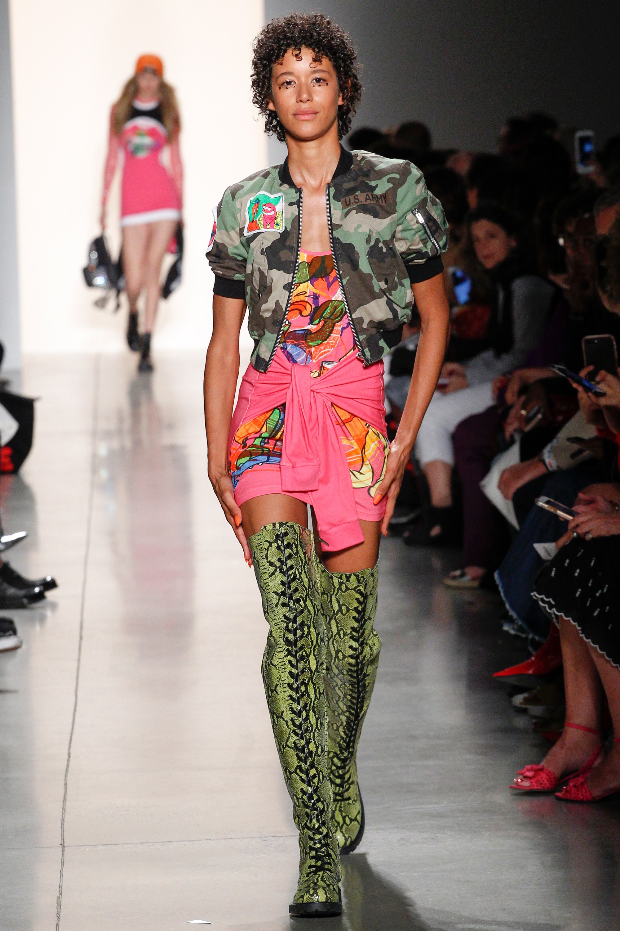 Jeremy Scott تصميمات (13)