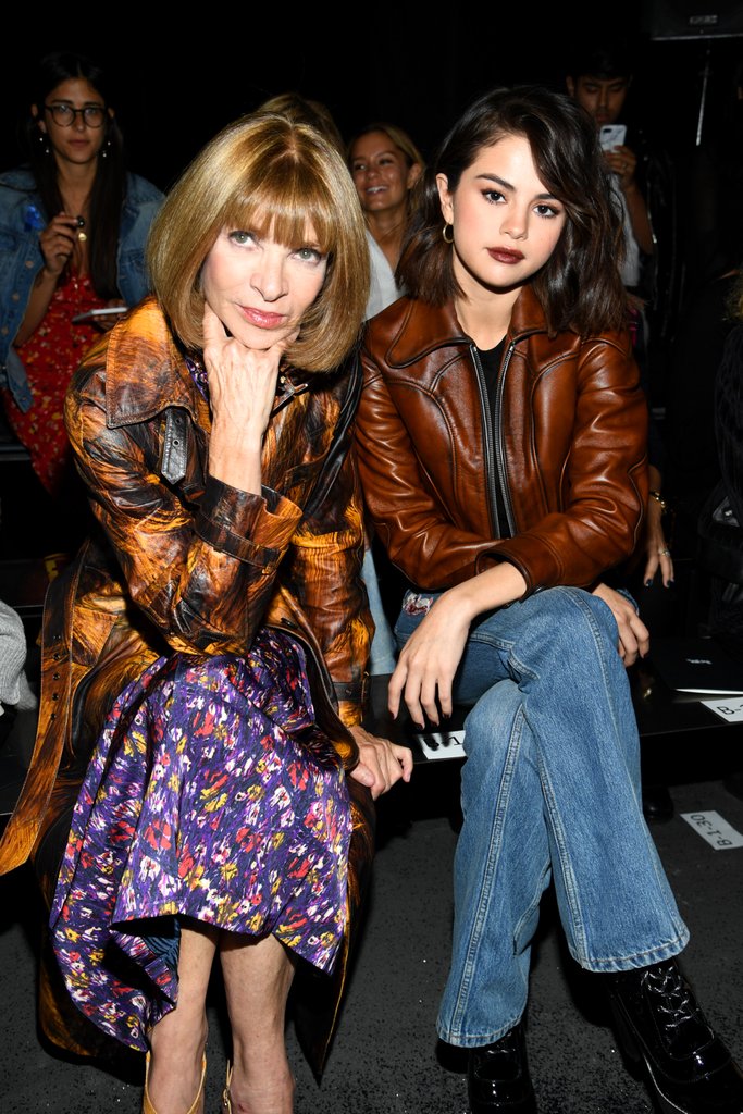 She-Sat-Front-Row-Anna-Wintour