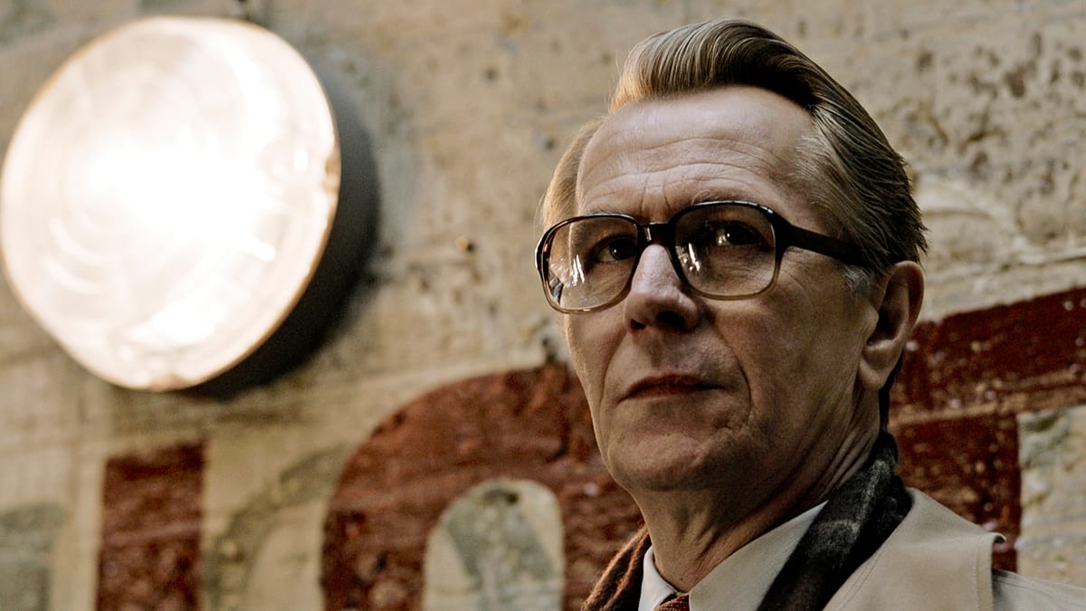 gary-oldman-the-many-faces-stern_enflgm