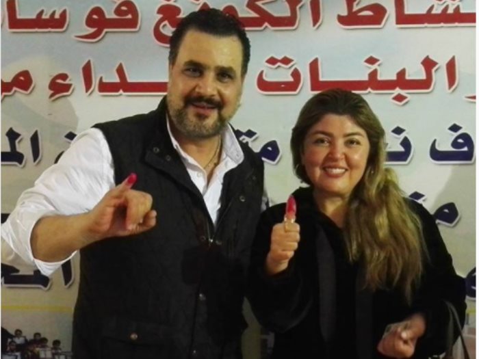 الفنان مجدى كامل وزوجته الفنانة مها احمد
