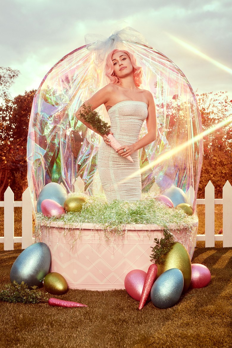 00-story-miley-easter