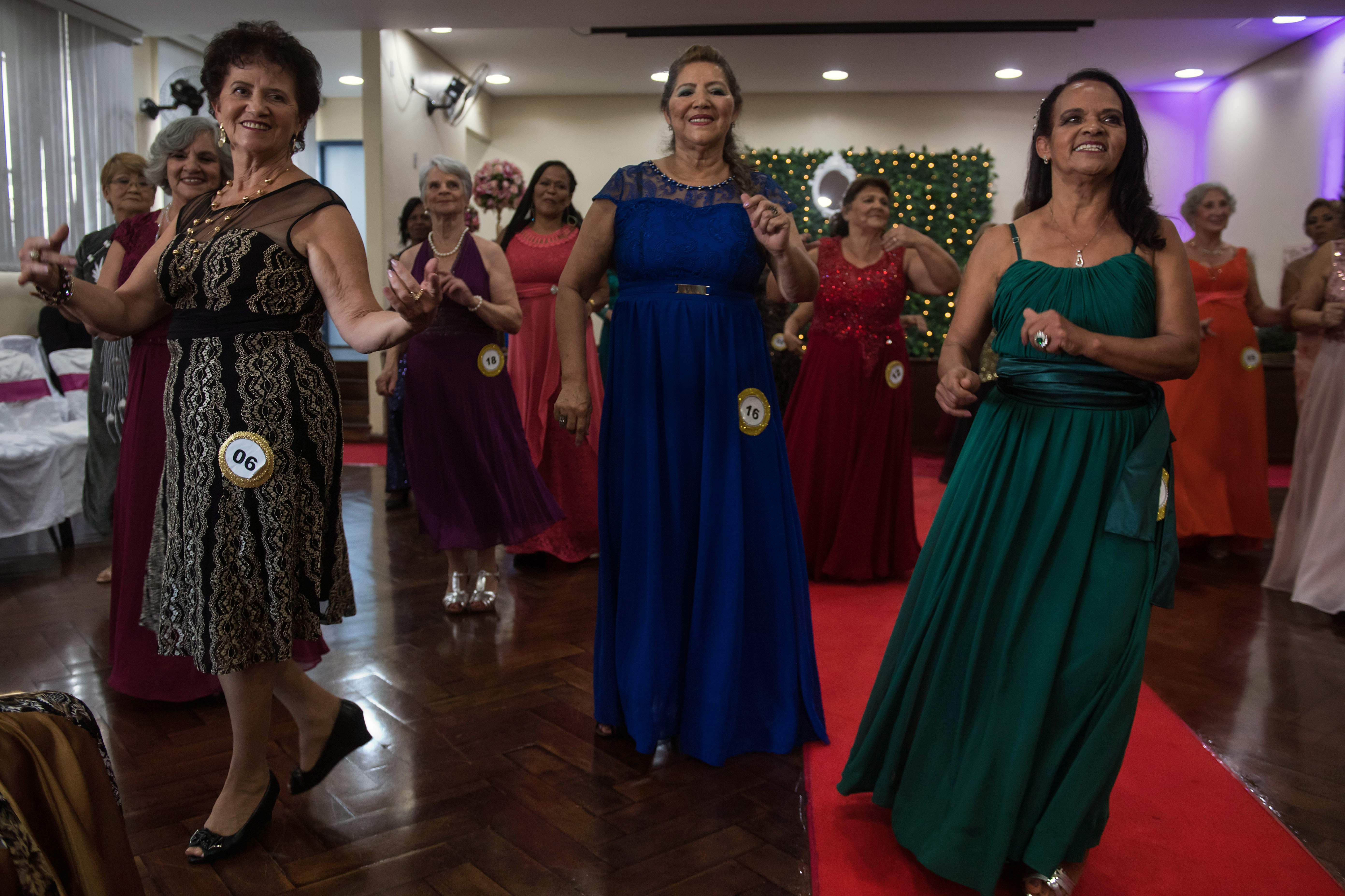 1425712-جانب-من-حفل-ملكة-جمال-المسنات-فى-البرازيل