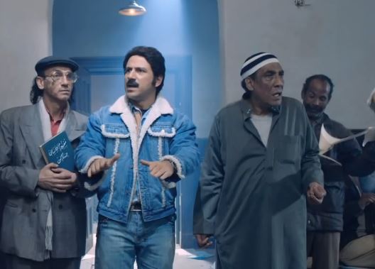 احمد مكى فى مشهد من فيلم سمير أبو النيل