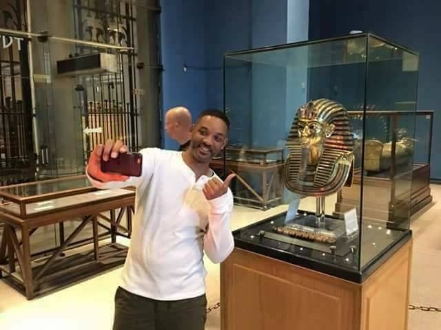 ويل سميث بالمتحف المصري