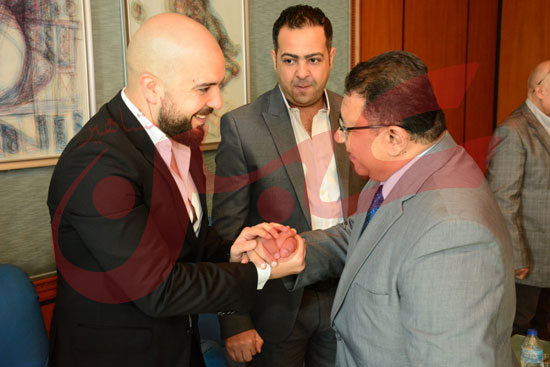 المؤتمر الصحفي للنجم المغربي الدوزي باحد فنادق القاهرة (1)