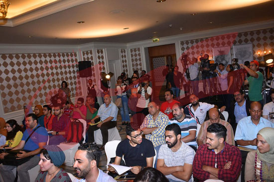 المؤتمر الصحفي للنجم المغربي الدوزي باحد فنادق القاهرة (6)