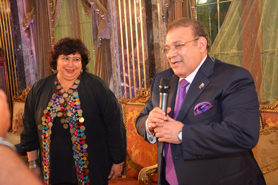 وزيرة الثقافة ضيف شرف صالون المحور الثقافى على شاشة المحور (12)