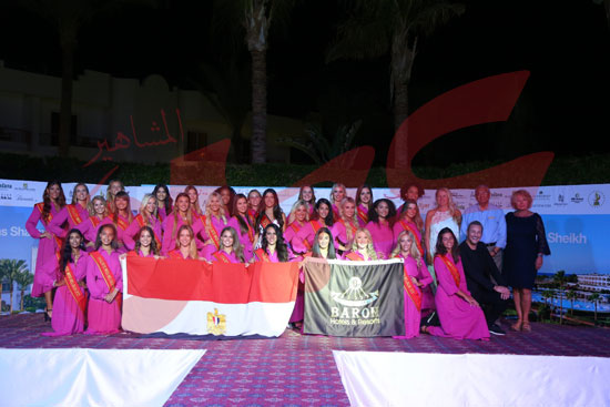 ملكات جمال بلجيكا يرفعون علم مصر في مدينة الحب والسلام  شرم الشيخ  (26)