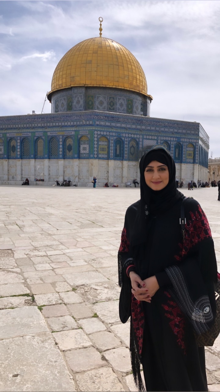 تكريم البحرينية هيفاء حسين فى فلسطين وزيارتها للقدس (1)
