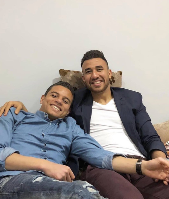 محمود تريزيجيه مع لاعب الأهلى سعد سمير