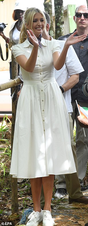 إيفانكا بفستان أبيض