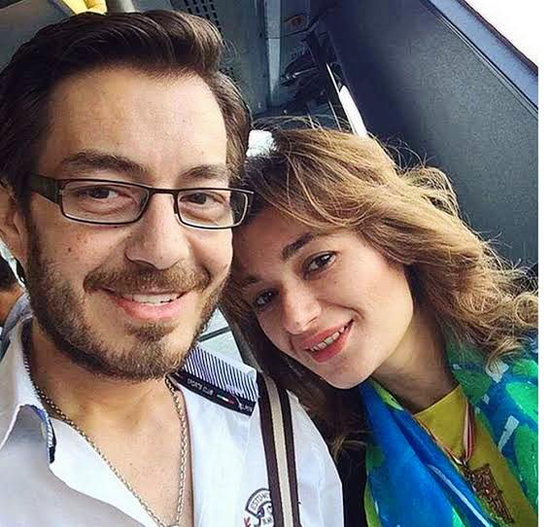 أحمد زاهر وزوجته (2)