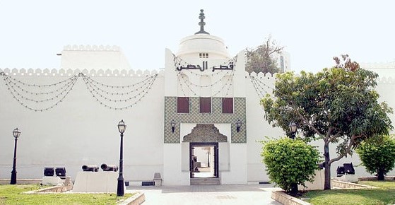 بوابة قصر الحصن