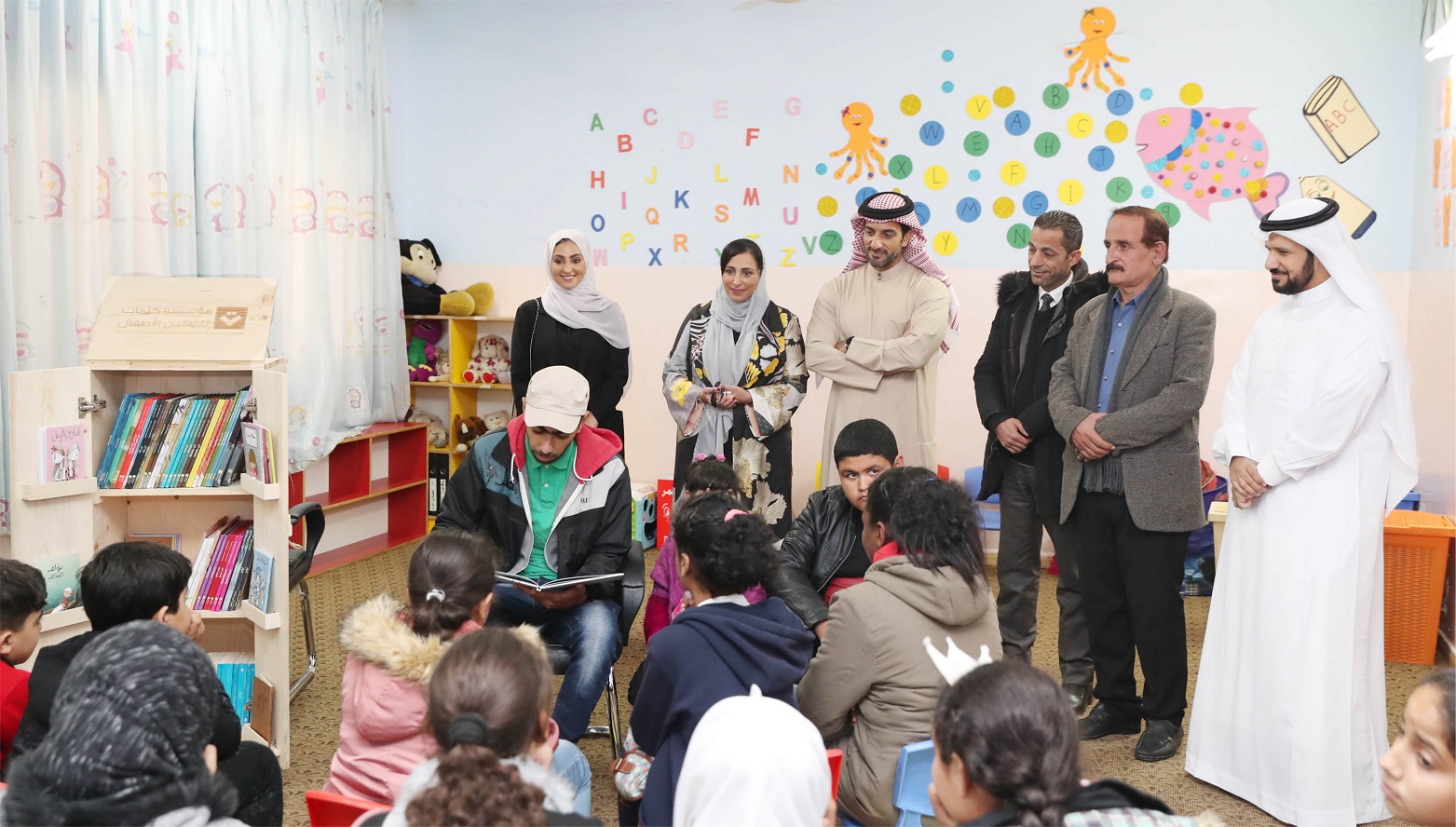 إهداء 700 كتاب إلى 7 مدارس فى الأردن لدعم اللاجئين والنازحين (5)