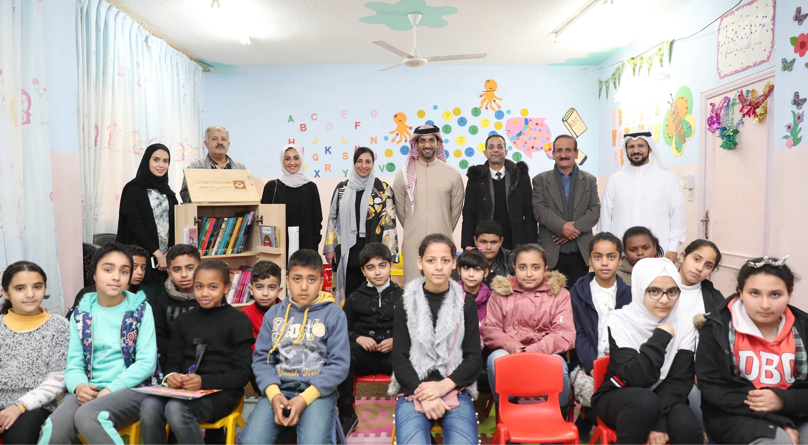 إهداء 700 كتاب إلى 7 مدارس فى الأردن لدعم اللاجئين والنازحين (2)