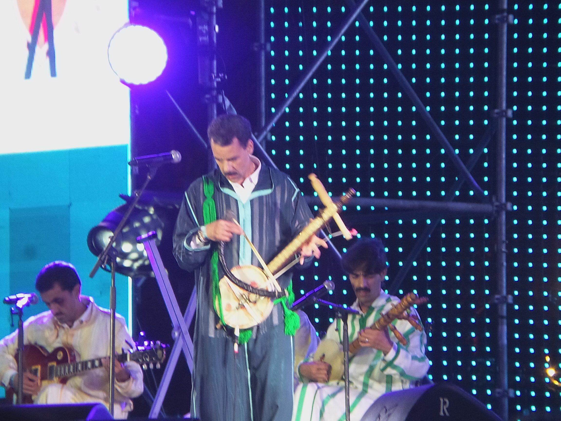 الرايس سعيد يفتتح مهرجان تيميتار للموسيقى الأمازيغية في أغادير (7)