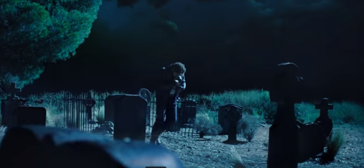 بوست مالون يغني في المقابر (1)
