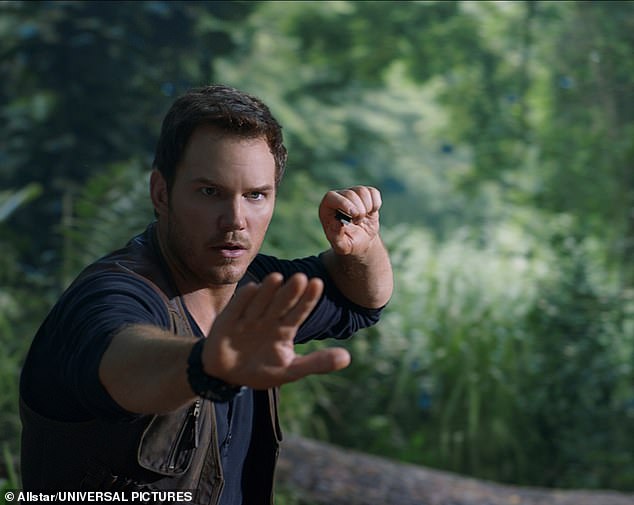 Jurassic World Dominion (2)