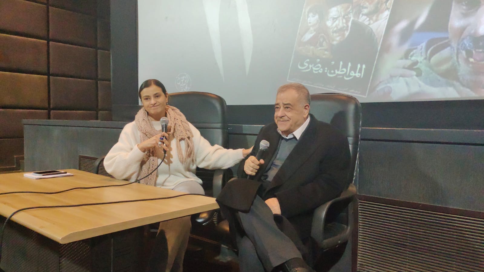 حسين القلا وعلا الشافعي في ندوة الاحتفاء بذكري رحيل عزت العلايلي بسينما الهناجر (7)